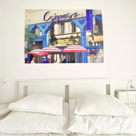 Linden Street With Ac *