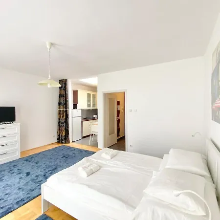 Linden Street With Ac Budapest